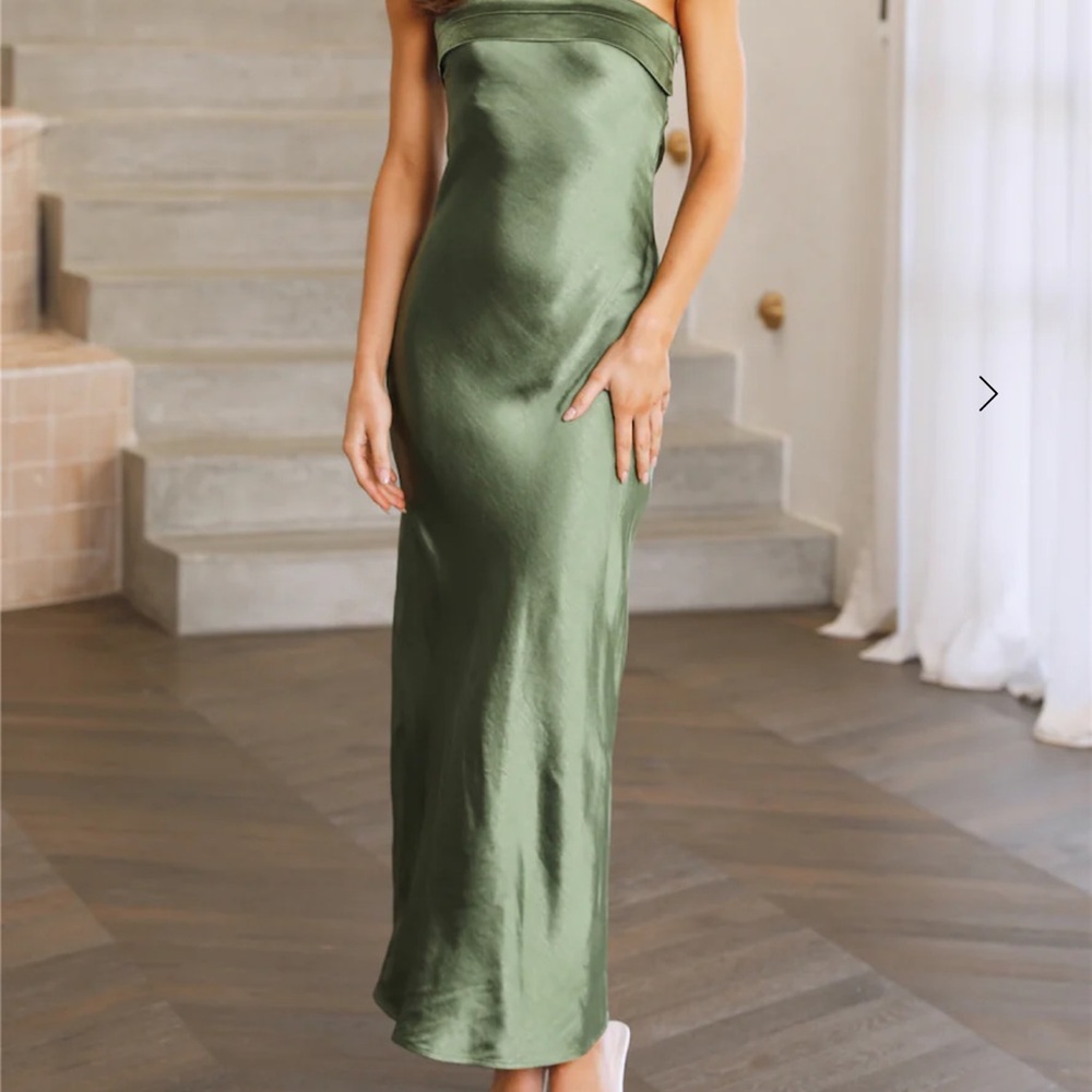 Elegant Green Satin Dress